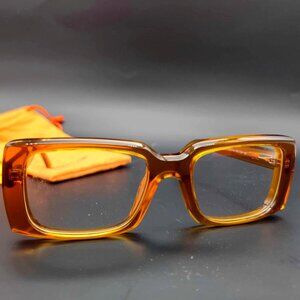 Brown glasses/frames, clear lenses (non-prescription)‎ Vooglam – Eirwyn style